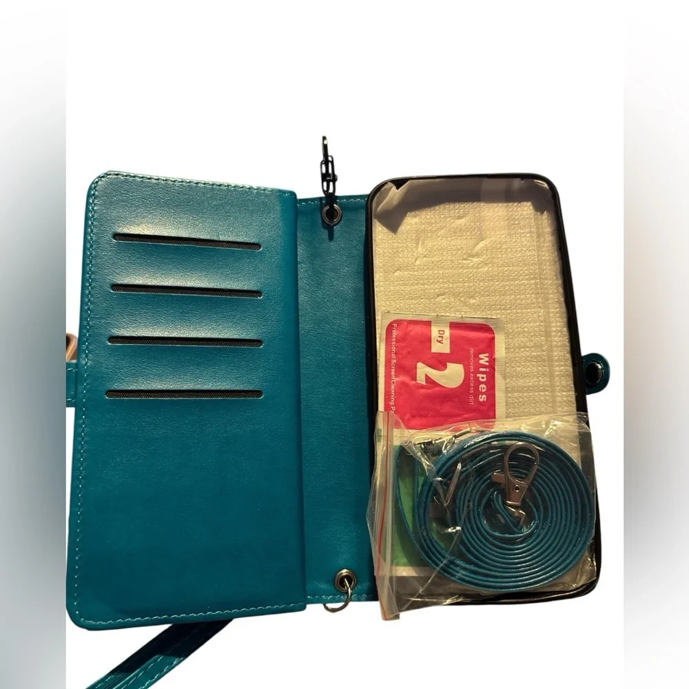 iPhone 16 Pro Max Teal Mandala Wristlet Wallet Shoulder Strap & Phone Case NWOB